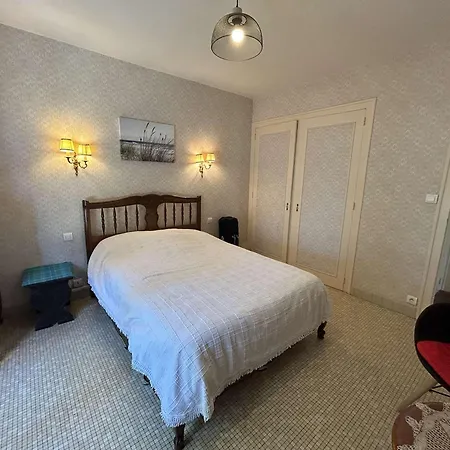 Maison Cosy Pres Avec Jardin Et Parking - Fr-1-224c-332 *